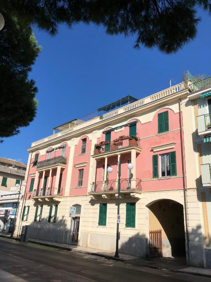 lungomare portoturistico Bed & Breakfast Chiavari Exterior foto